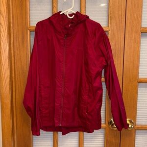EUC LL Bean Red Windbreaker Jacket